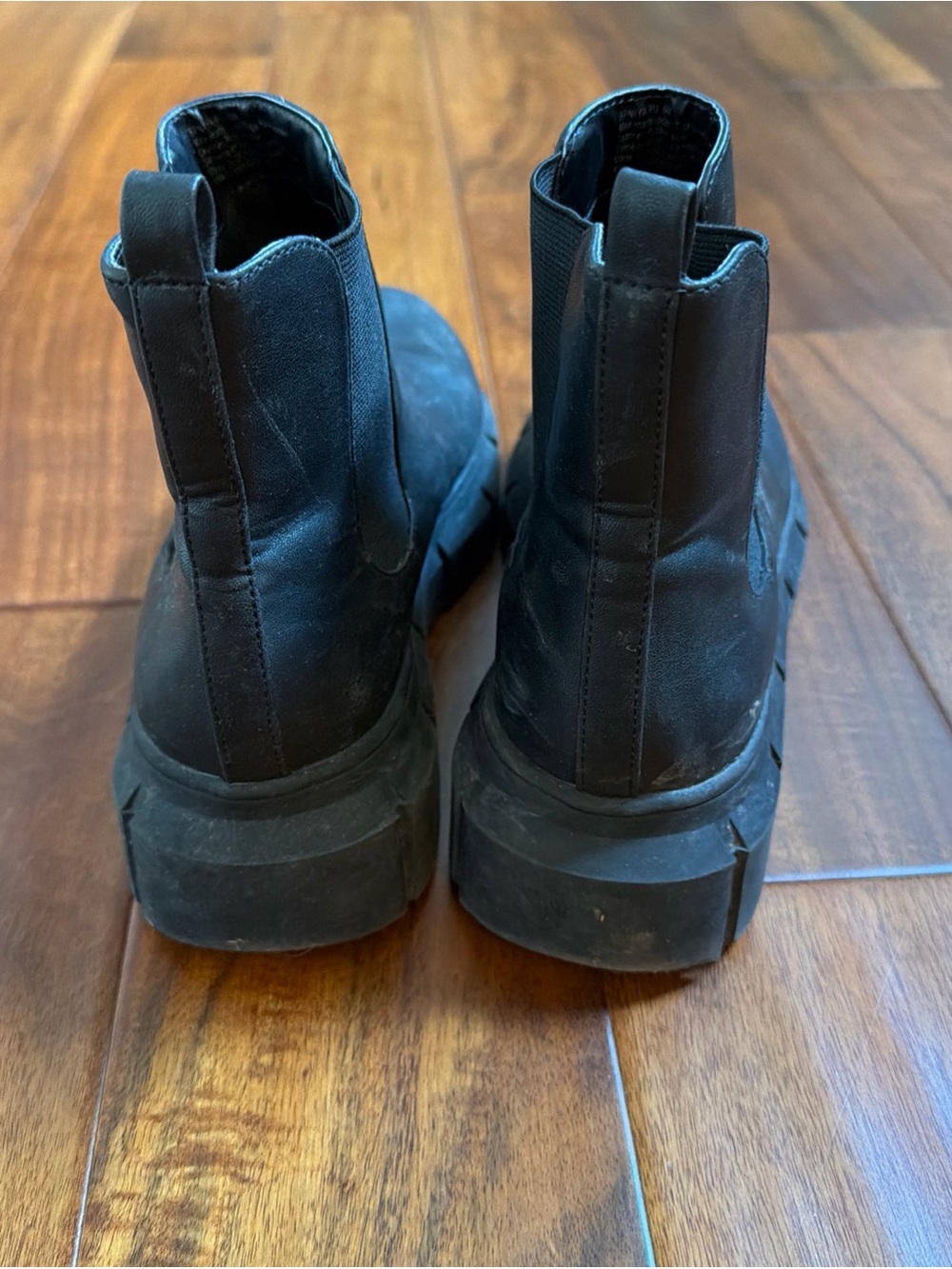 BP Women Black Round Toe Pull On Ankle Chelsea Boots Size 8M - Picture 5 of 7